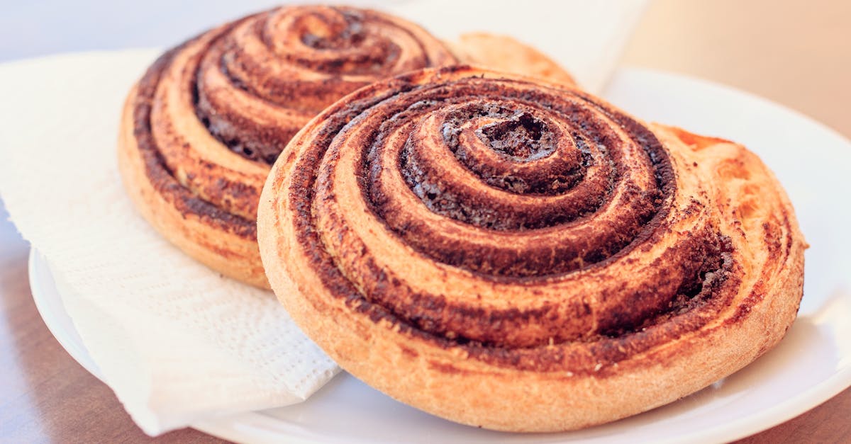 découvrez notre bakery artisanale : pains frais, viennoiseries croustillantes et pâtisseries faites maison vous attendent chaque jour. savourez le goût authentique d'une boulangerie de qualité près de chez vous !