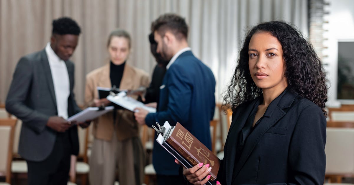 découvrez le rôle d'un agent d'assurance, ses missions principales, les compétences requises et comment il peut vous accompagner dans le choix de la meilleure couverture pour protéger vos biens et votre famille.