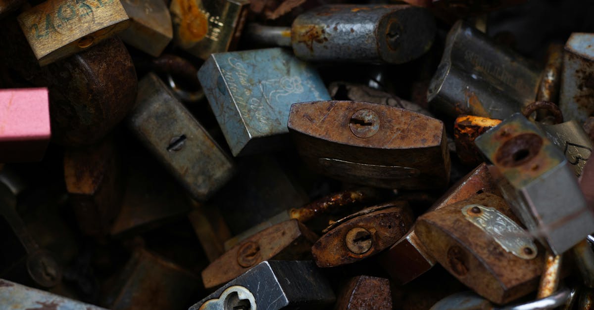 besoin d’un serrurier fiable ? découvrez nos services de serrurerie disponibles 24h/24 et 7j/7 : ouverture de porte, changement de serrure, sécurité renforcée. interventions rapides et devis gratuit.