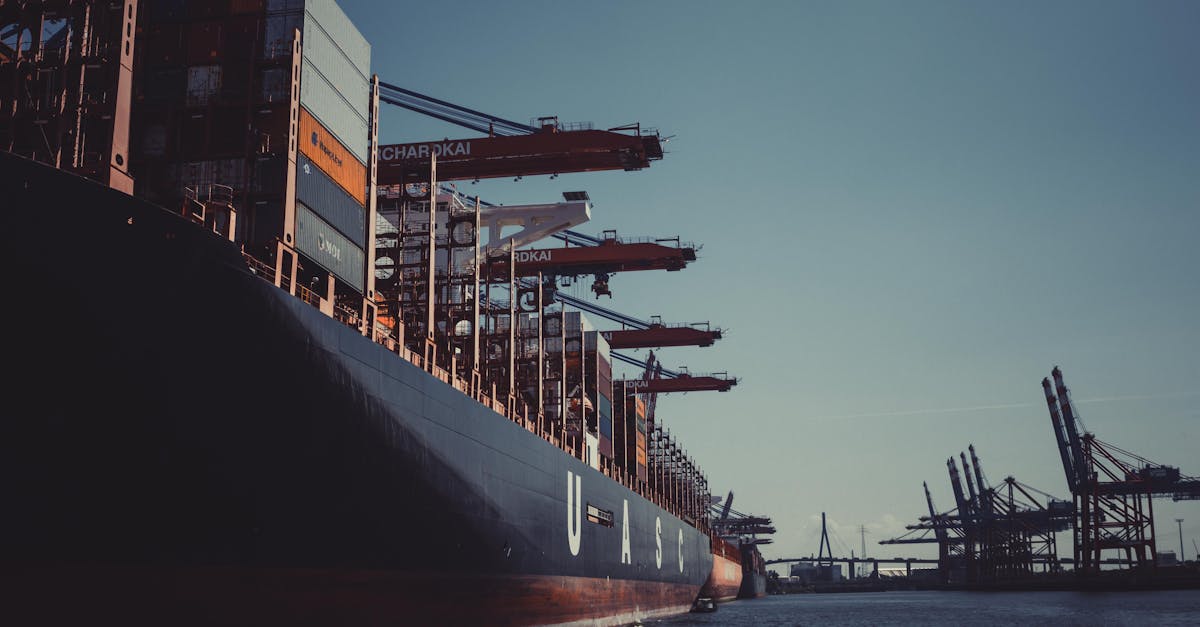 découvrez tout ce qu'il faut savoir sur la logistique : organisation, gestion des flux, innovations et astuces pour optimiser votre chaîne logistique et améliorer la performance de votre entreprise.