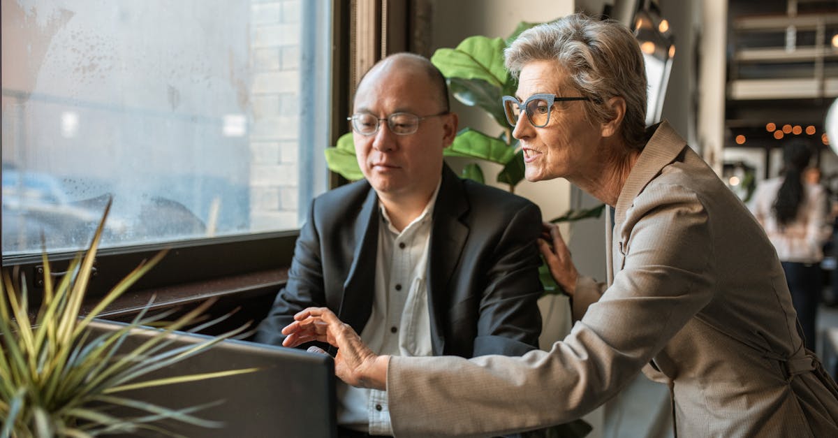 découvrez le métier de chef de projet multimédia : gestion de projets digitaux, coordination d’équipes créatives et pilotage de solutions innovantes pour assurer le succès de vos initiatives numériques.