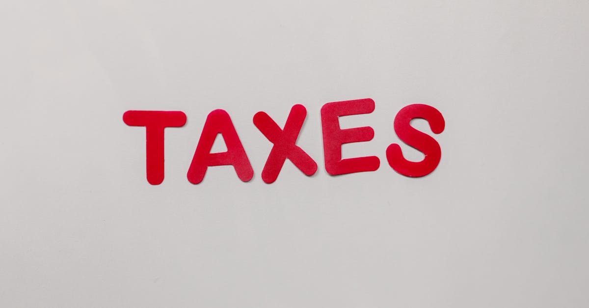 découvrez tout ce qu'il faut savoir sur les obligations : définition, fonctionnement, types d'obligations, avantages, risques et conseils pour investir efficacement dans ces produits financiers.