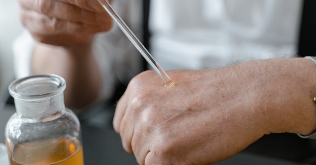 parfumerie d’exception: fragrances artisanales, marques de niche et conseils personnalisés. trouvez votre signature olfactive avec livraison rapide.