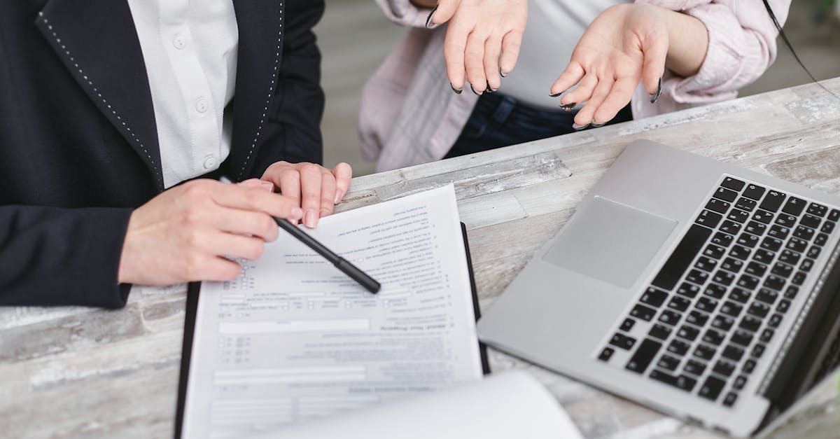 découvrez l'assurance responsabilité professionnelle : protégez votre activité contre les réclamations et erreurs, sécurisez votre entreprise avec une couverture adaptée à vos besoins.