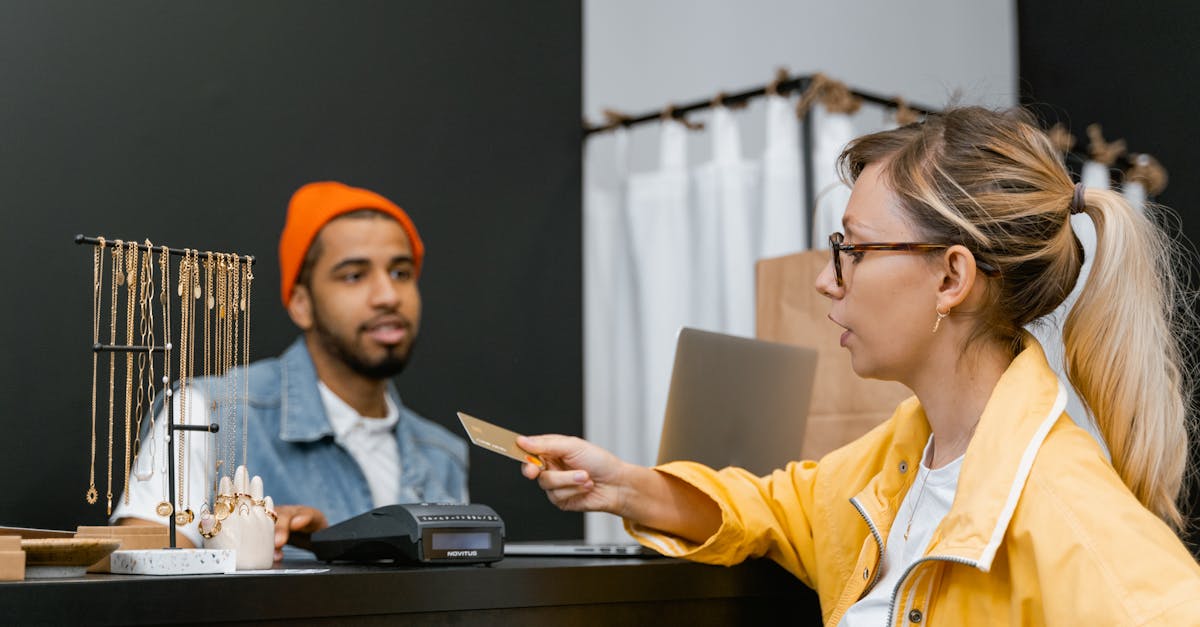 découvrez ce que sont les registers, leur rôle et leur importance dans le fonctionnement des ordinateurs. apprenez comment ils stockent et gèrent les données pour optimiser les performances du système.