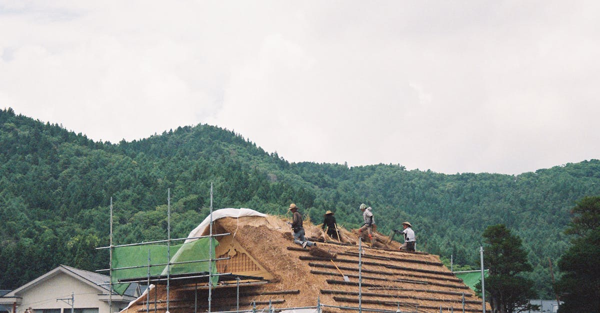 trouvez un couvreur professionnel près de chez vous pour tous vos travaux de toiture : réparation, installation et entretien. obtenez un devis gratuit et profitez d’un service fiable et rapide.