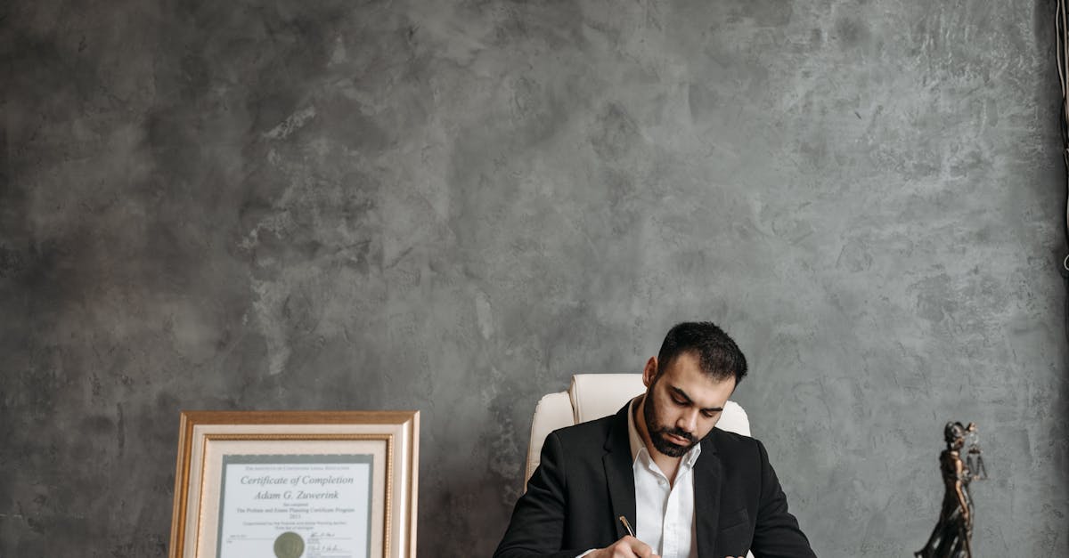 obtenez toutes les informations essentielles sur le work certificate : définition, utilité et conseils pratiques pour rédiger ou demander une attestation de travail conforme aux exigences en france.
