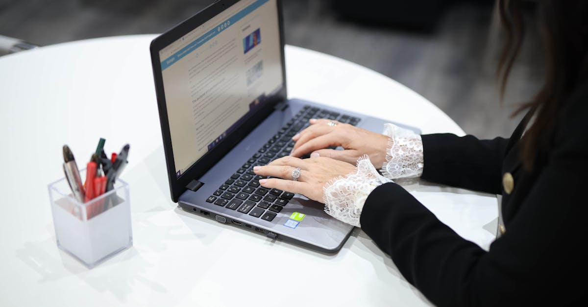 découvrez le rôle d'un agent administratif : missions, compétences requises et perspectives de carrière dans le secteur public et privé. un poste clé pour assurer le bon fonctionnement administratif d'une organisation.