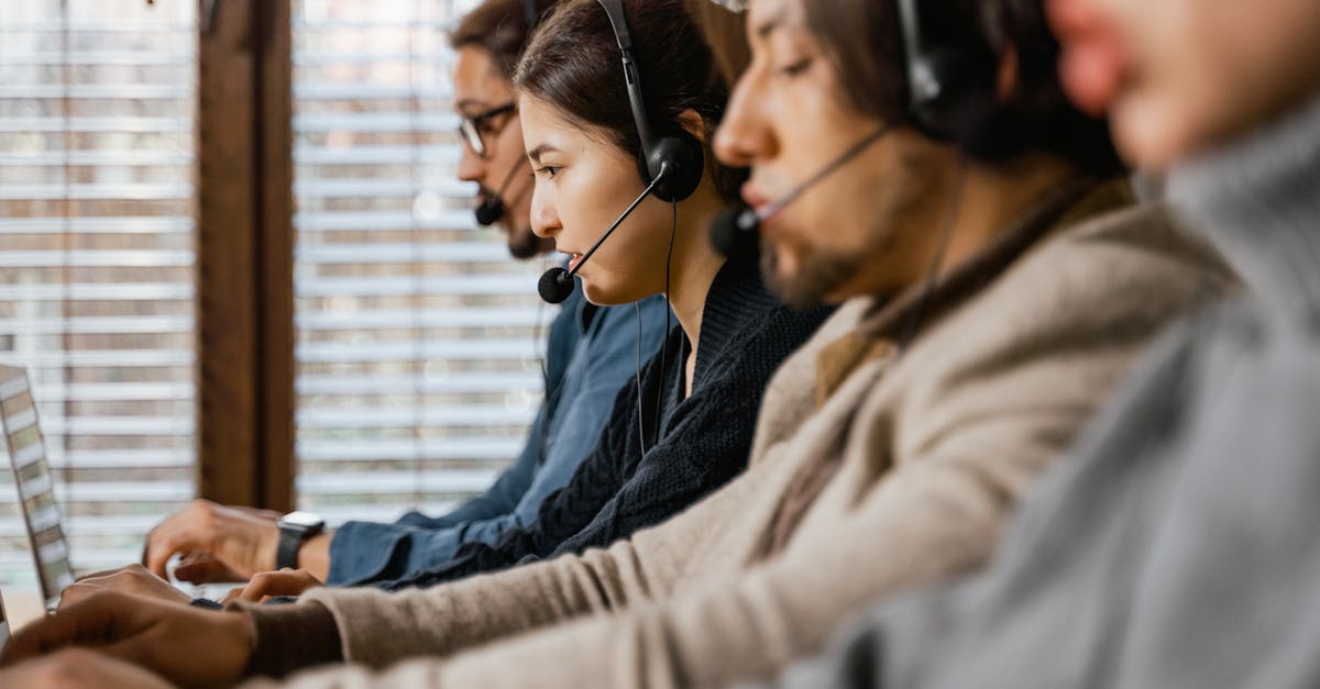 découvrez tout ce qu'il faut savoir sur les statuts d'une association : définition, contenu, obligations légales et conseils pour les rédiger efficacement.