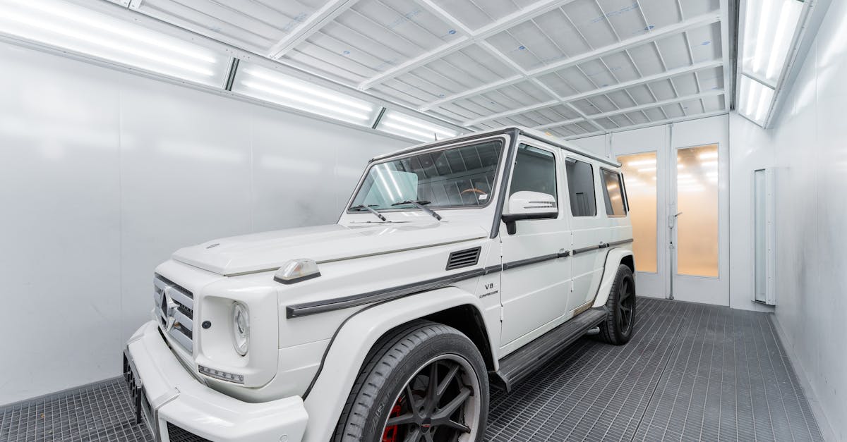 trouvez facilement une location de garage sécurisée et pratique près de chez vous pour protéger votre véhicule ou stocker vos biens en toute tranquillité. découvrez nos offres de garages à louer adaptées à vos besoins.