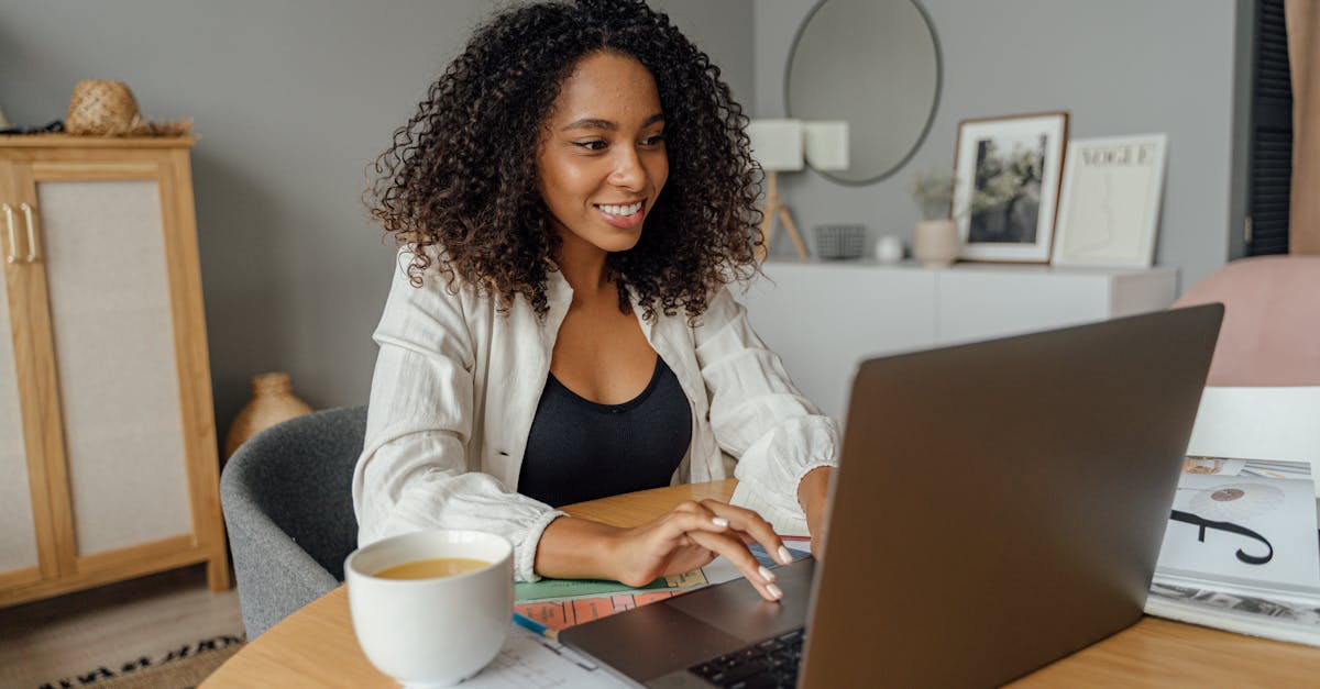 découvrez comment gérer et répondre à l’annulation d’une offre d’emploi. conseils pratiques pour employeurs et candidats face à cette situation, droits et démarches à suivre.