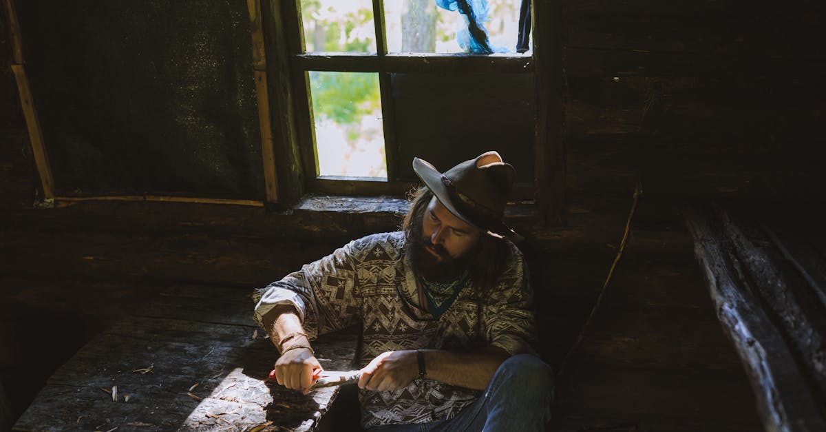 découvrez tout sur le métier de lumberjack : outils, techniques, histoire et évolution du bûcheronnage, ainsi que les défis et avantages de cette profession passionnante en forêt.