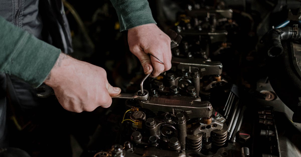 découvrez le métier d’ingénieur mécanique : missions, compétences requises, formations et opportunités de carrière dans l’industrie et la technologie.