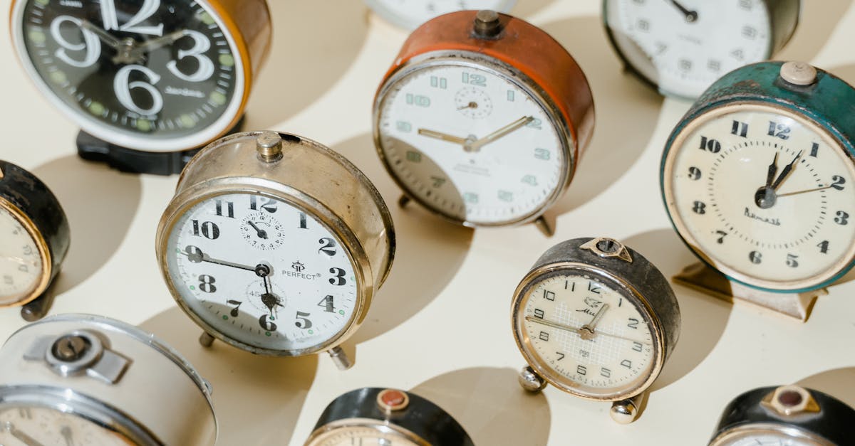 découvrez tout sur le terme 'minutes' : signification, utilisation en français, astuces pour les rédiger efficacement et exemples pratiques adaptés à divers contextes professionnels ou administratifs.