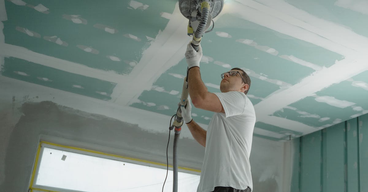 trouvez un plâtrier qualifié pour tous vos travaux de plâtrerie : rénovation, décoration, isolation et finitions intérieures. découvrez nos conseils pour choisir le meilleur artisan plâtrier près de chez vous.