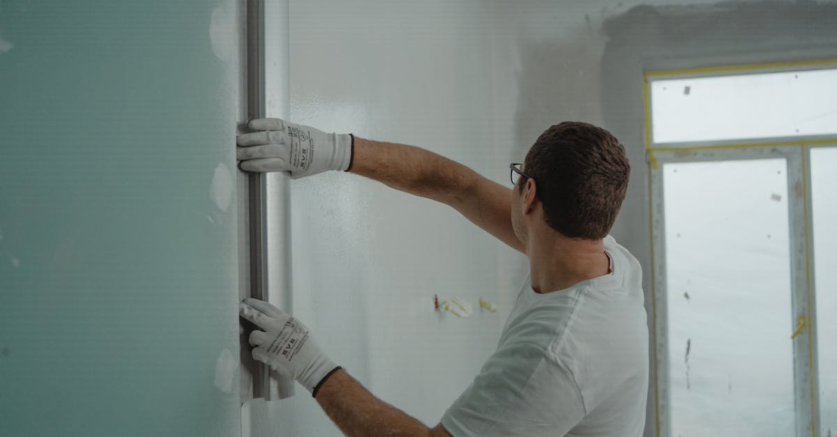 découvrez tout sur le plâtrage : techniques, avantages et conseils pour obtenir des murs lisses et impeccables. guide pratique pour professionnels et particuliers.