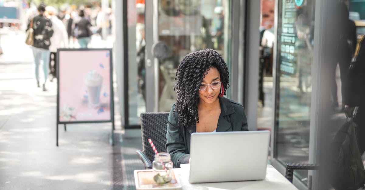 trouvez un freelance qualifié pour vos projets professionnels : expertise, flexibilité et rapidité au service de votre réussite. découvrez nos conseils et ressources pour bien travailler avec un freelance.