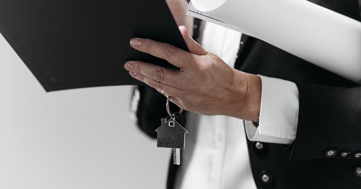 trouvez un conseiller funéraire expérimenté pour vous accompagner dans l'organisation des obsèques, le choix des prestations et le soutien pendant cette période difficile. conseils personnalisés et assistance complète sur funeral advisor.
