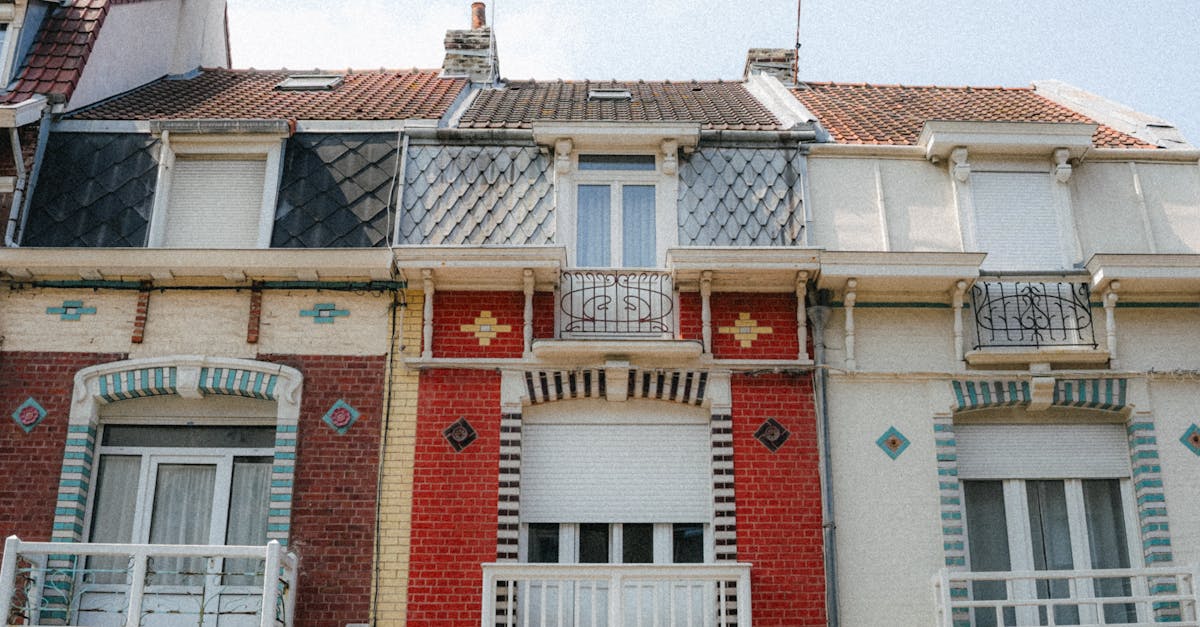 découvrez tout ce que vous devez savoir sur la taxe d'habitation : définition, calcul, exonérations et dates importantes. informez-vous pour mieux gérer vos obligations fiscales liées à votre logement.