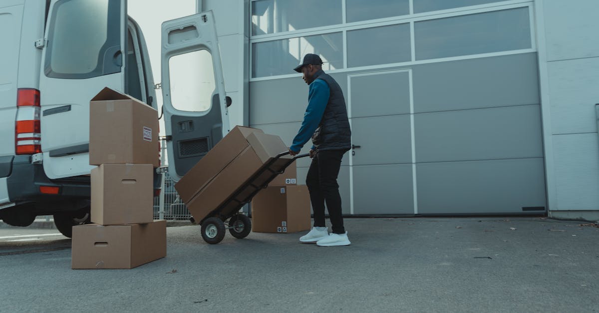 découvrez tout ce qu'il faut savoir sur le purchase order : définition, rôle dans les achats, avantages pour les entreprises et conseils pour une gestion efficace des commandes fournisseurs.