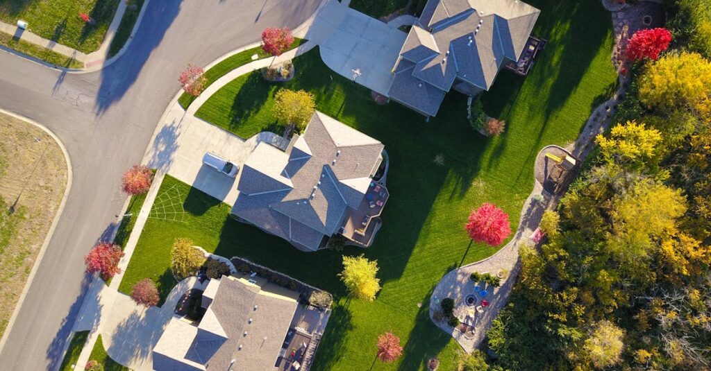 découvrez le métier d’agent immobilier : ses missions, compétences requises, perspectives de carrière et conseils pour réussir dans l’immobilier.