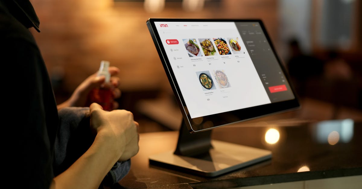 découvrez le métier de restaurant manager : ses missions, compétences et qualités nécessaires pour gérer efficacement une équipe et garantir la satisfaction des clients dans un établissement de restauration.