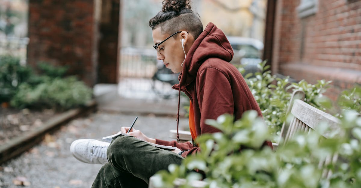 découvrez le métier d'urban planner : missions, compétences et rôle clé dans l’aménagement des villes durables et innovantes. infos sur la formation et les débouchés.
