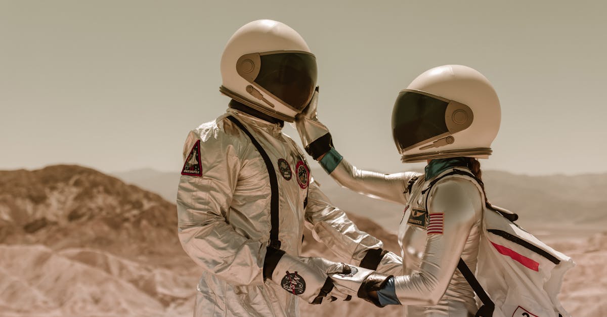 découvrez le monde fascinant des astronautes : leurs missions, entraînements, et aventures dans l'espace.