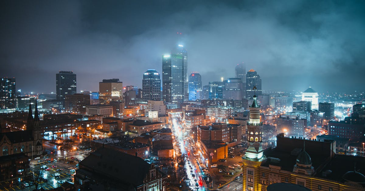 découvrez les différentes formes de structure d'entreprise, leurs avantages et leurs implications pour mieux choisir la structure adaptée à votre projet entrepreneurial.