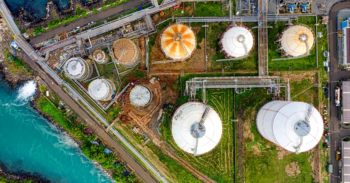 responsable en ingénierie climatique, spécialisé dans la conception et la gestion de projets visant à atténuer les impacts environnementaux grâce à des technologies innovantes.