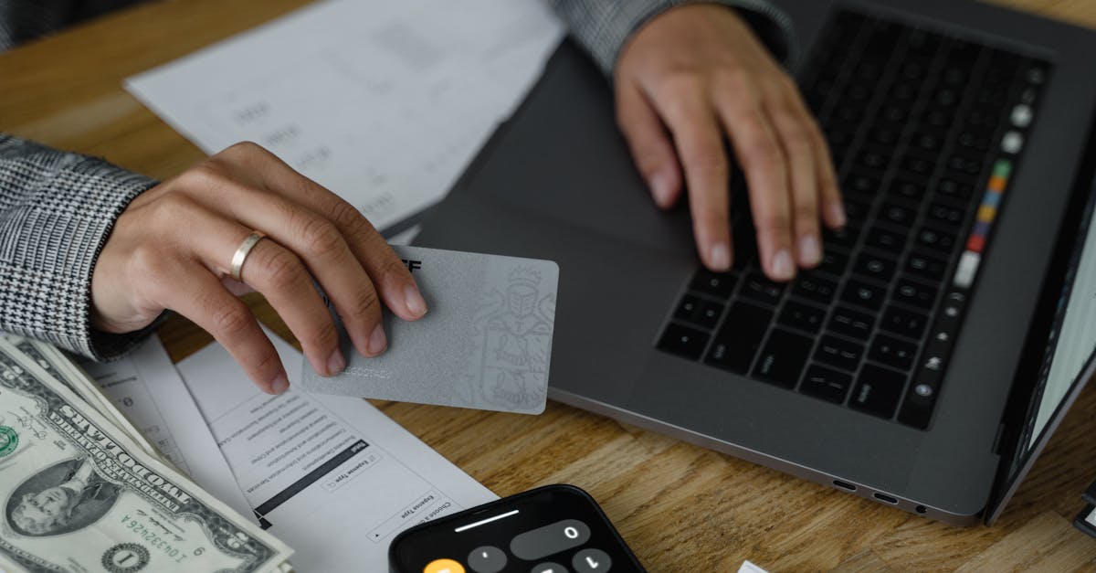 découvrez tout ce qu'il faut savoir sur les états financiers : définition, importance, et éléments clés pour comprendre la santé financière d'une entreprise.