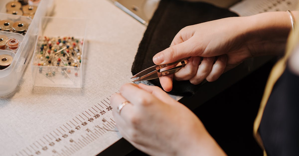 découvrez notre service de tailleur industriel alliant précision et efficacité pour répondre à vos besoins professionnels en confection sur mesure.