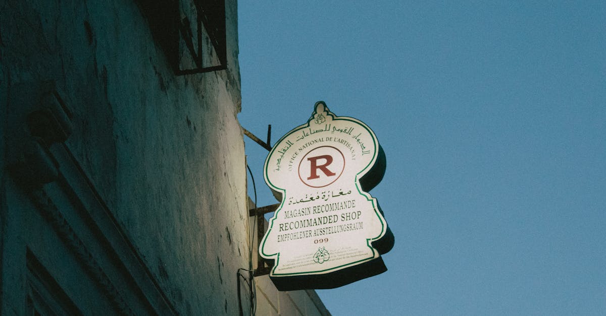 découvrez le concept du marketing mix, ses 4 piliers essentiels et comment les utiliser pour optimiser votre stratégie marketing et booster votre performance commerciale.