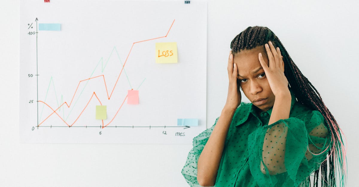 découvrez le rôle essentiel du risk manager : identifier, évaluer et gérer les risques pour sécuriser la performance et la pérennité de votre entreprise.