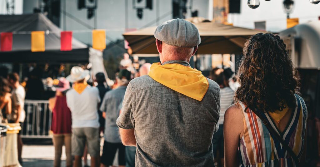 découvrez tout ce qu'il faut savoir sur les cotisations sociales : définitions, types, calculs et obligations pour particuliers et entreprises.