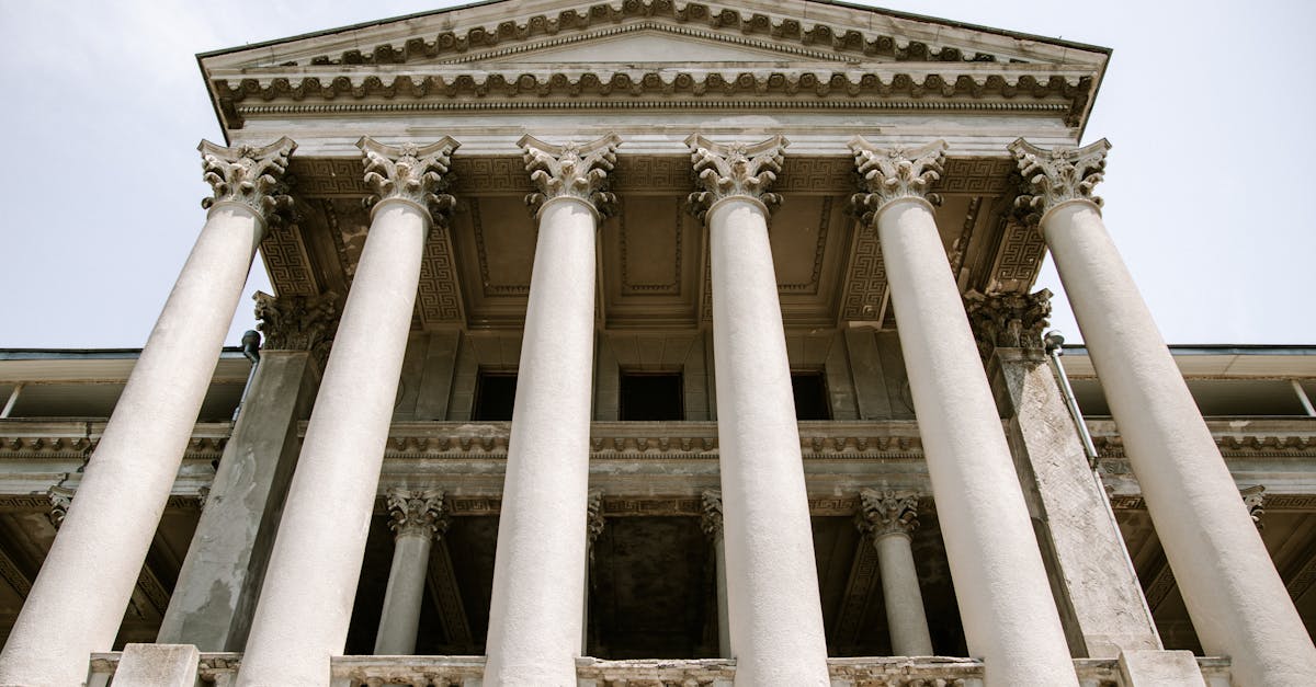 découvrez l'art de la maçonnerie en pierre : techniques traditionnelles, conseils d'experts et idées pour vos projets de construction et de rénovation.