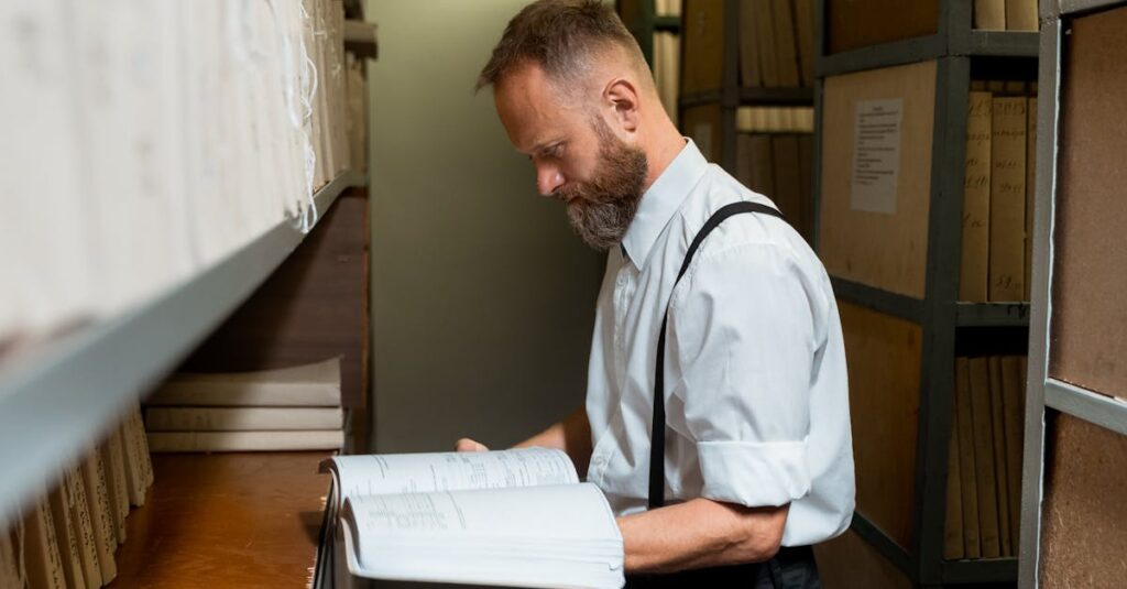 archivist : découvrez le rôle essentiel de l'archiviste dans la gestion, la conservation et la valorisation des archives et documents historiques.
