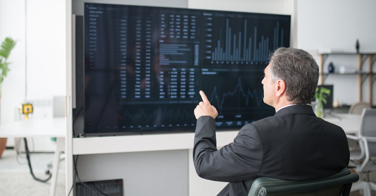 découvrez le rôle clé du back office manager : gestion efficace des opérations internes, optimisation des processus et support aux équipes pour assurer la performance de l'entreprise.