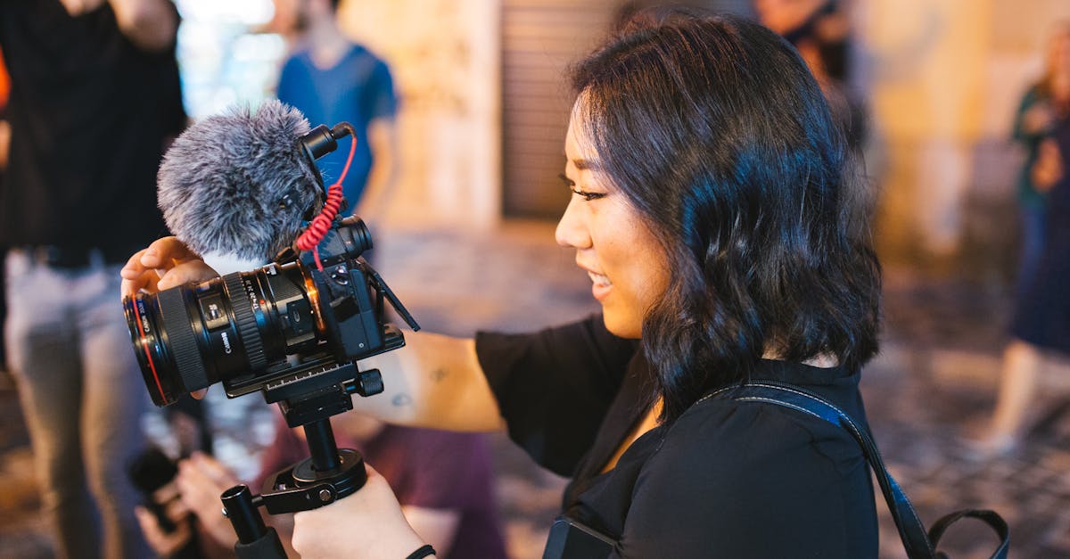 découvrez le métier de cinématographe : expertise technique et artistique pour sublimer chaque image et capturer l’émotion à travers la caméra.