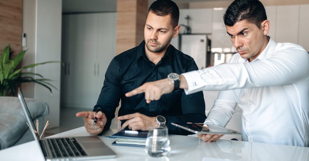 découvrez le rôle clé d'un department manager : superviser les équipes, optimiser les performances et assurer la coordination efficace des opérations pour atteindre les objectifs de l'entreprise.