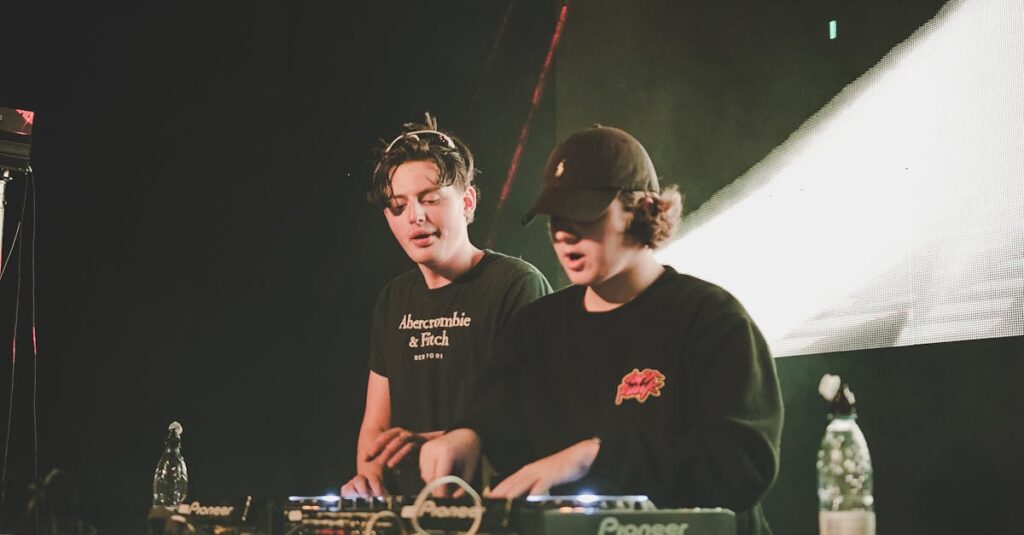 découvrez l'art du djing : techniques, conseils et astuces pour animer vos événements avec passion et professionnalisme.