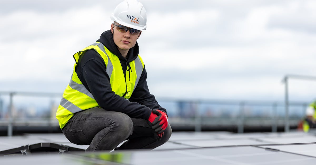 ingénieur environnemental spécialisé dans la conception de solutions durables pour protéger les ressources naturelles et réduire l'impact écologique des activités humaines.