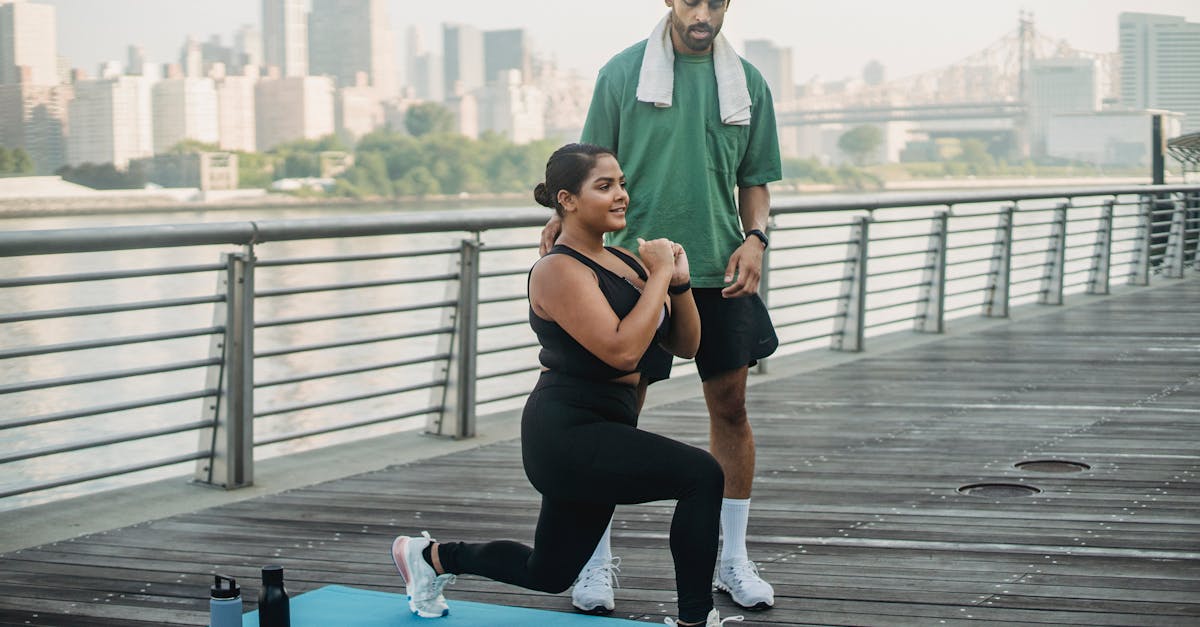 découvrez un coach fitness expert pour vous guider dans votre transformation physique, améliorer votre santé et atteindre vos objectifs avec des entraînements personnalisés.