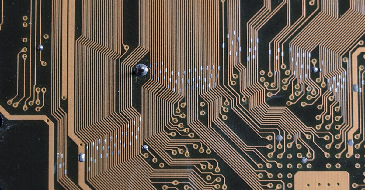 découvrez les carrières en informatique industrielle, un secteur en pleine croissance alliant technologie et industrie pour des opportunités professionnelles innovantes.