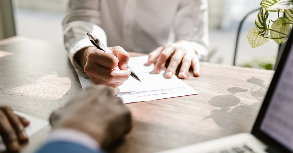 découvrez les carrières en informatique industrielle : opportunités, formations et conseils pour réussir dans le secteur de l'industrie numérique.