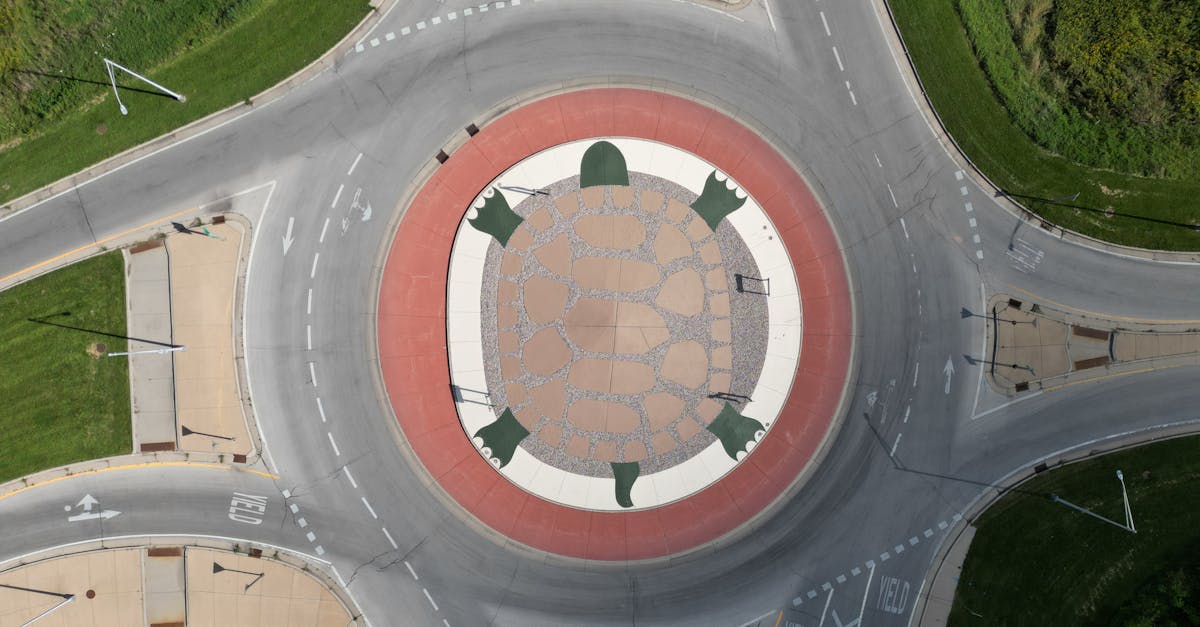 découvrez le métier de layout artist : un professionnel essentiel dans la création visuelle, responsable de la mise en page et de la composition des éléments graphiques pour des projets variés.