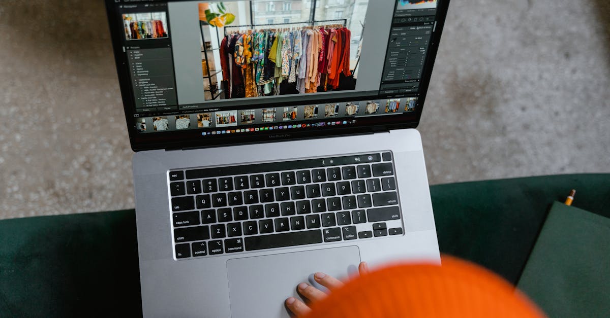 découvrez comment vendre vos créations en ligne efficacement et atteindre un large public grâce à nos conseils et astuces adaptés aux artistes et créateurs.