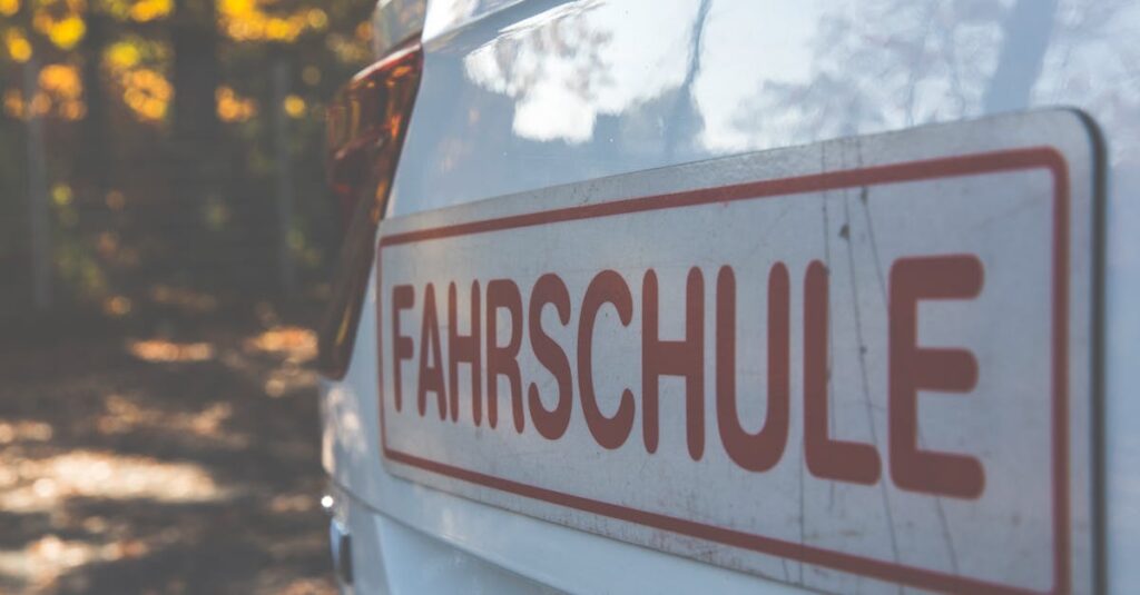 demandez votre permis de conduire facilement avec notre guide complet et les étapes essentielles pour réussir votre démarche.