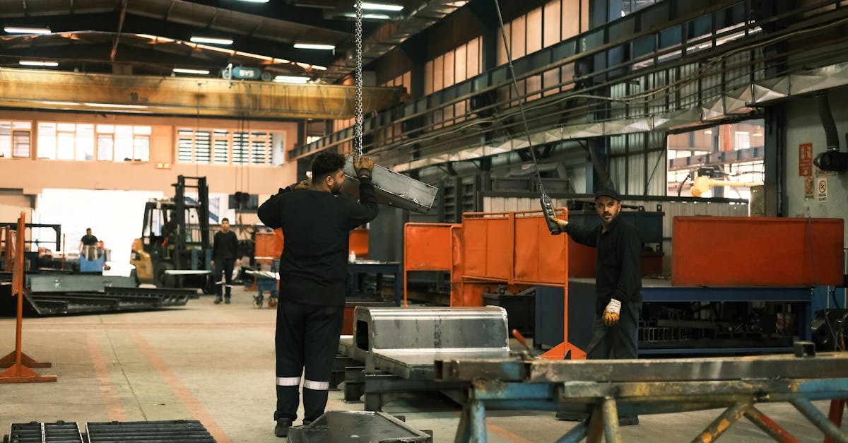 découvrez le métier d'opérateur de ligne : gestion et supervision de la production industrielle pour assurer qualité et efficacité.