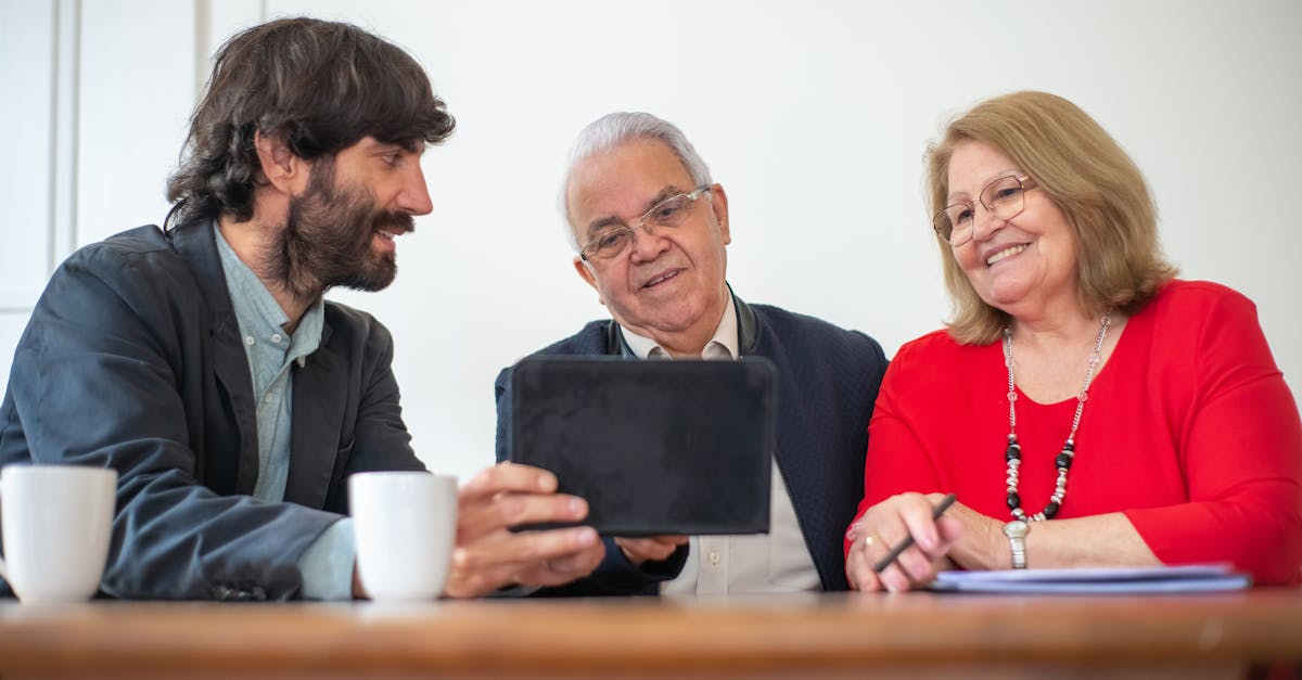 conseiller en fusions et acquisitions : expert en stratégie, évaluation et négociation pour accompagner la croissance et la réussite de vos opérations financières.